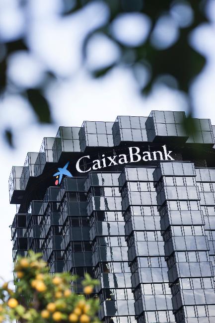 Caixabank Y La Fer Renuevan Su Acuerdo De Colaboraci N Para Impulsar El