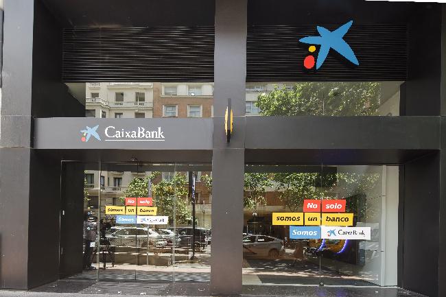 Caixabank Culmina La Fusi Amb Barclays Bank Sau I Inicia La Seva Integraci Operativa