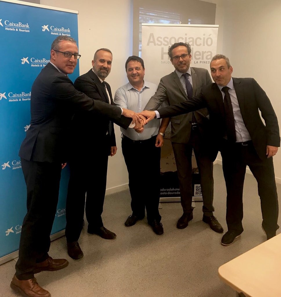 Signatura del conveni de col·laboració que ha tingut lloc a la seu de l’Associació al Parc Científic i Tecnològic de Turisme i Oci de Catalunya a Vilaseca